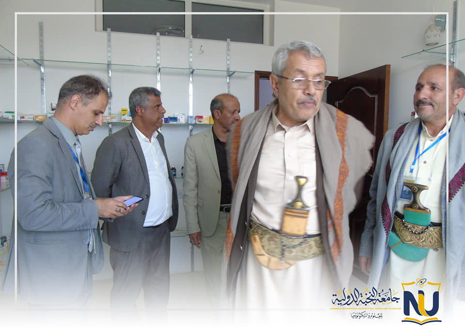زيارة وزير ووكيل وزارة التعليم العالي والبحث العلمي لجامعة النخبة